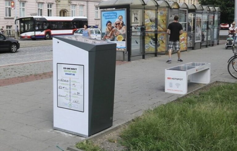 Chytré odpadkové koše se v Olomouci neosvědčily, nahradí je původní nádoby