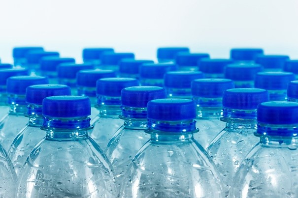 Iniciativa: Nová metoda ukázala na nízkou míru recyklace plastových obalů v ČR