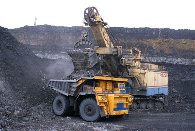 Ministryně životního prostředí odmítá snahy o prolomení limitů těžby uhlí