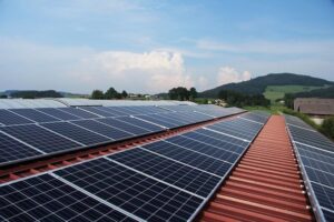 MŽP schválilo dotace pro 61 nových fotovoltaických elektráren